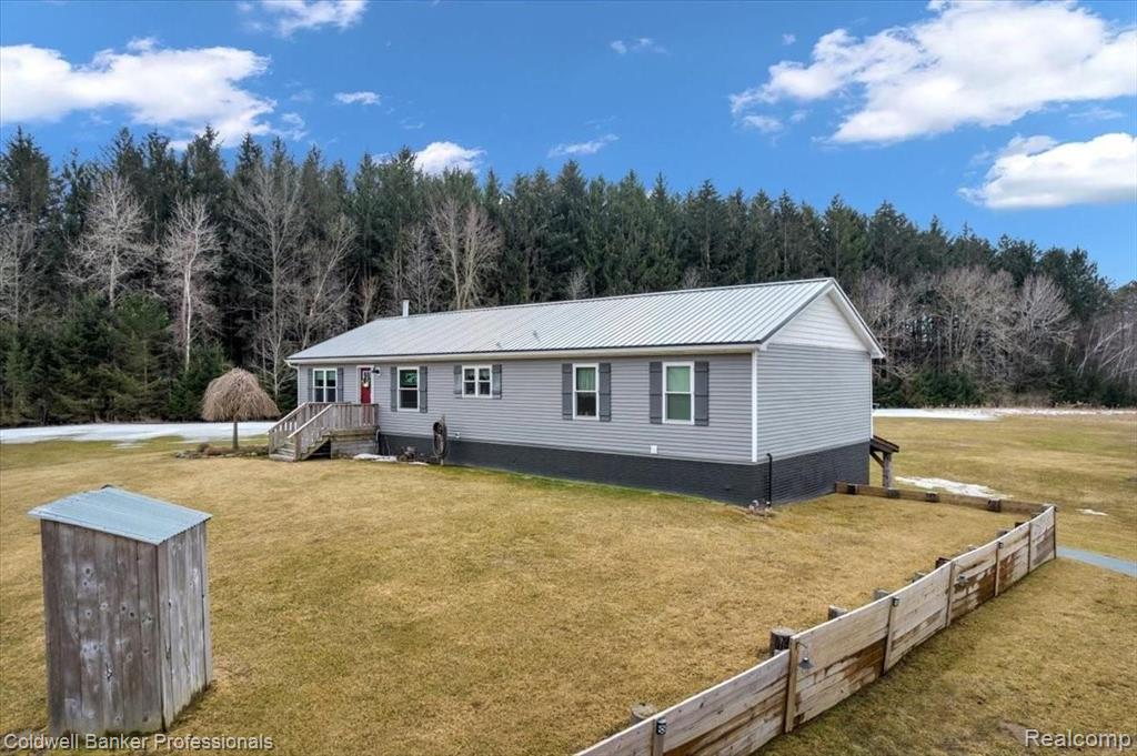 4007 Jones Road North Branch, MI 48461 - Photo 2 of 54