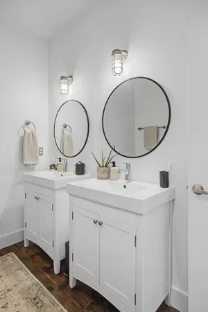 $2,350 | 1225 4th Avenue South, Unit 205, Nashville, TN 37210