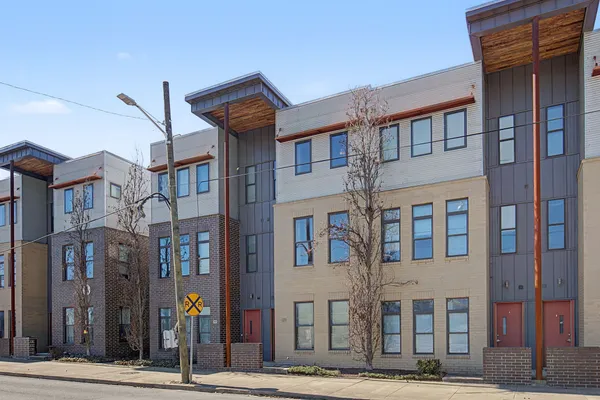 $2,350 | 1225 4th Avenue South, Unit 205, Nashville, TN 37210