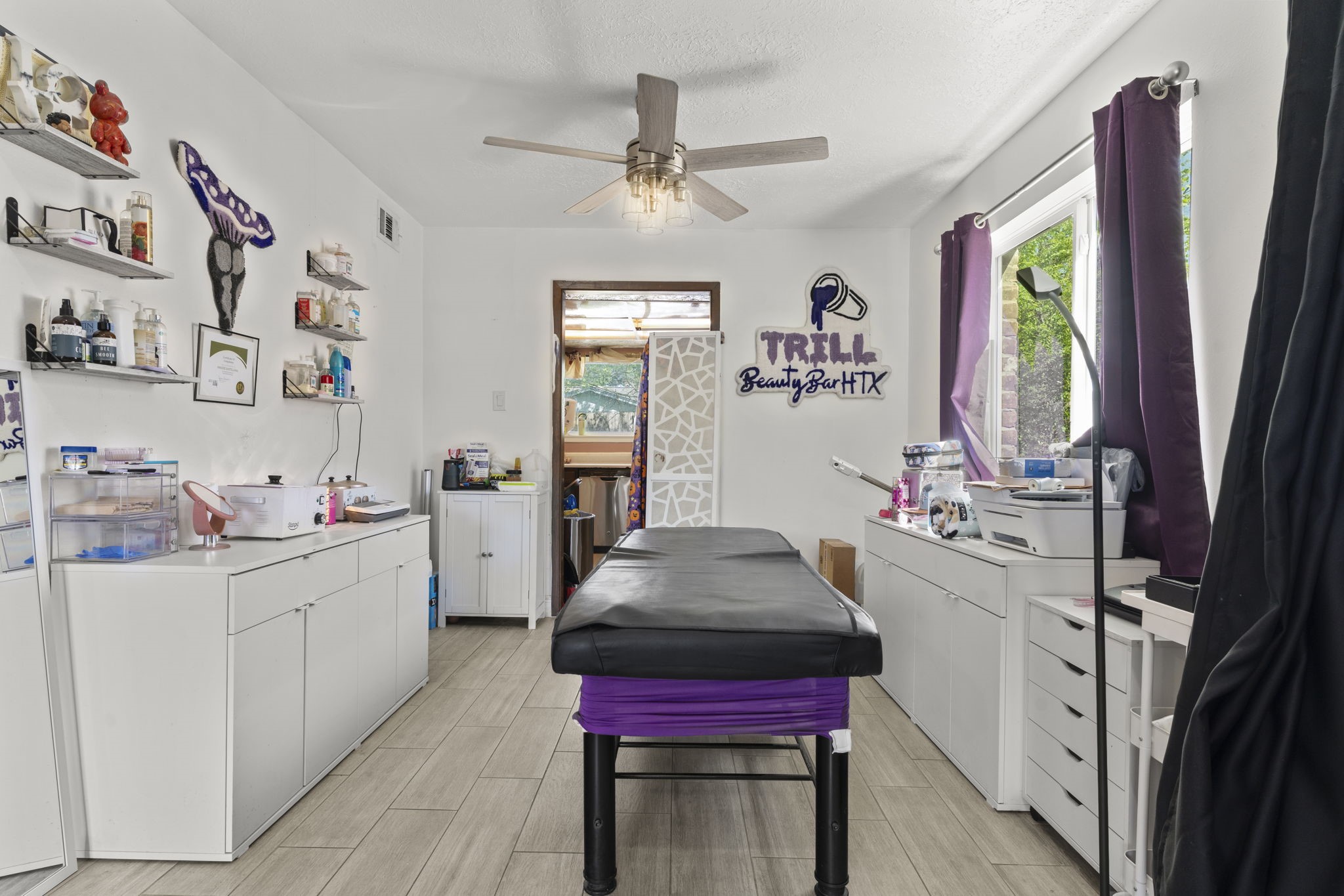 8506 Rivercross Road Houston, TX 77064 - Photo 12 of 32 a room with a bed furniture and a window