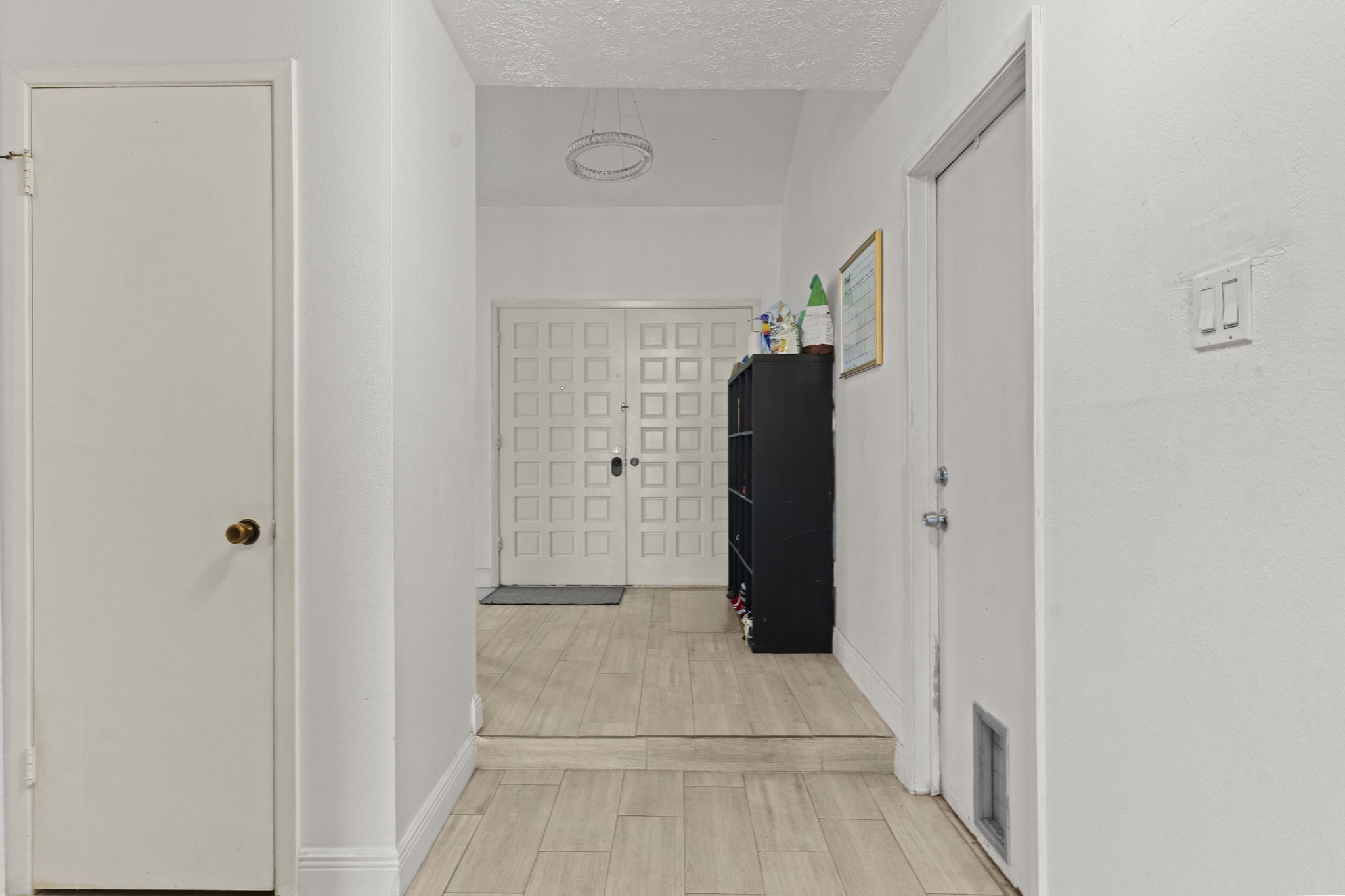 8506 Rivercross Road Houston, TX 77064 - Photo 5 of 32 a view of a walk in closet