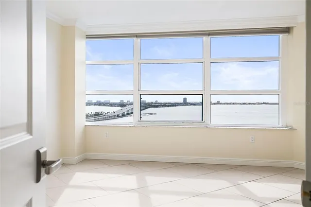 $5,900 | 988 Boulevard Of The Arts, Unit 1714, Sarasota, FL 34236