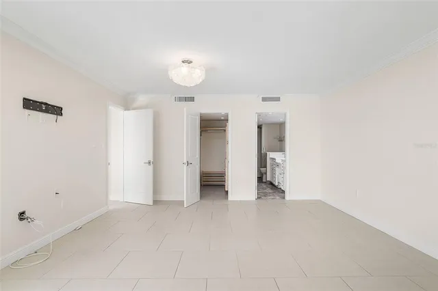 $5,900 | 988 Boulevard Of The Arts, Unit 1714, Sarasota, FL 34236