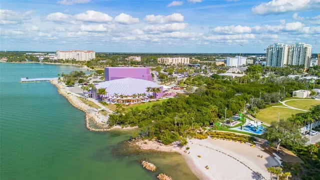 $5,900 | 988 Boulevard Of The Arts, Unit 1714, Sarasota, FL 34236