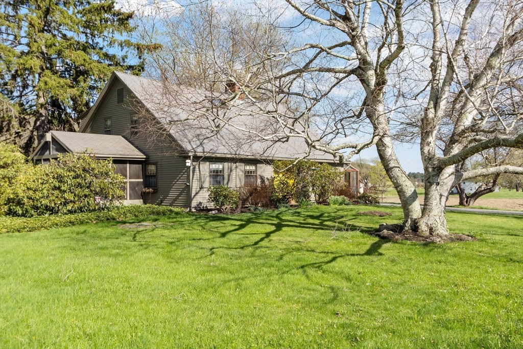 1465 Sudbury Road Concord, MA 01742 - Photo 9 of 28