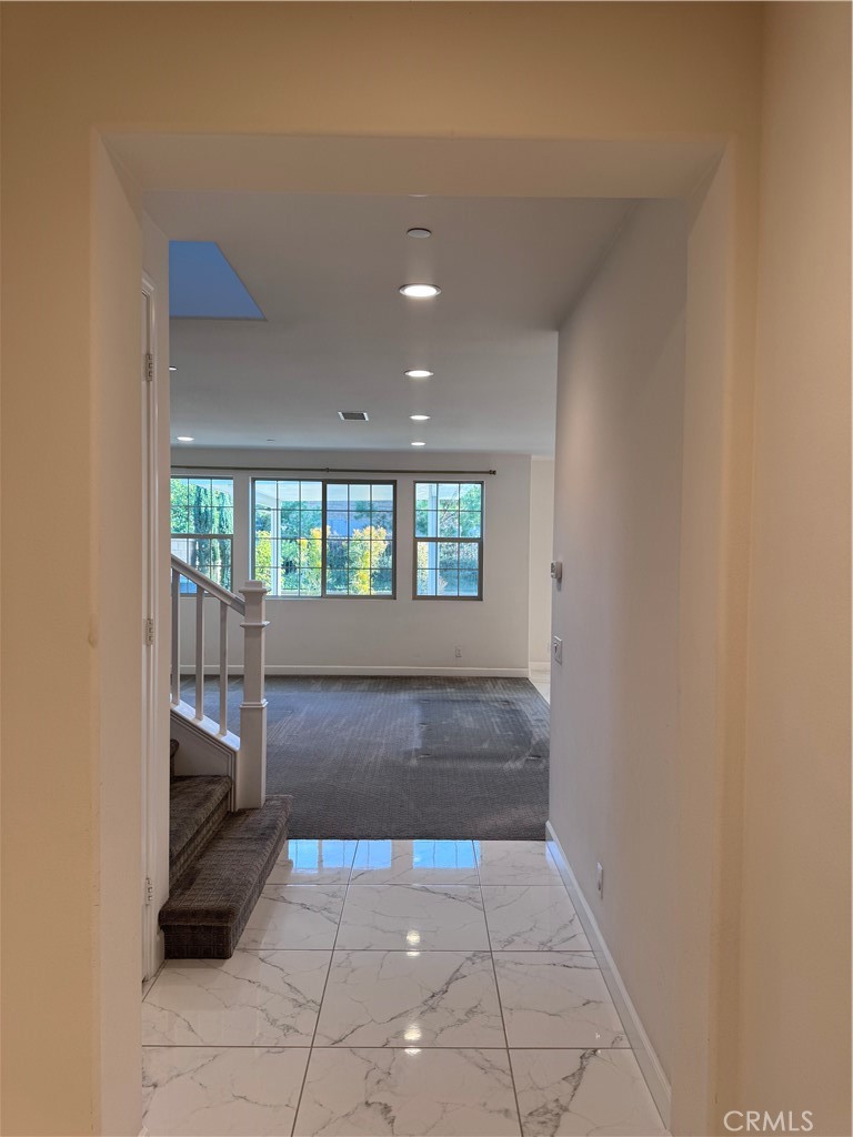 277 Barnes Road Tustin, CA 92782 - Photo 14 of 41