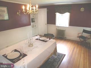 717 Spring Lane Philadelphia, PA 19128 - Photo 3 of 4 Gallery Image 3