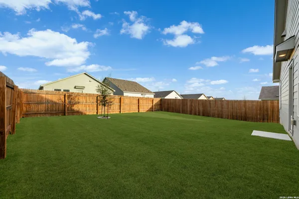 $1,950 | 31848 Blackgum, Bulverde, TX 78163