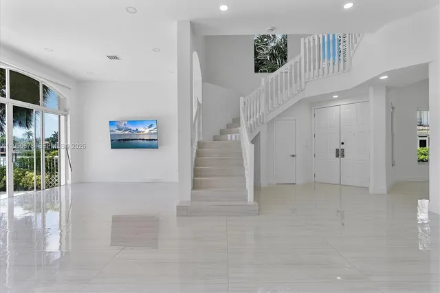 $13,000 | 21301 Northeast 38th Avenue, Unit 58, Aventura, FL 33180