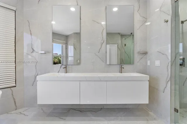 $13,000 | 21301 Northeast 38th Avenue, Unit 58, Aventura, FL 33180