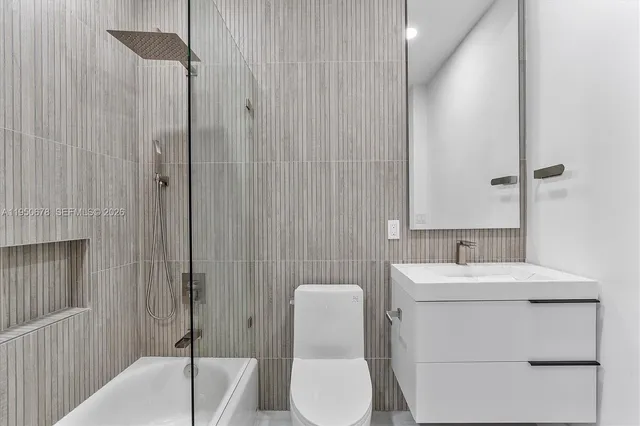 $13,000 | 21301 Northeast 38th Avenue, Unit 58, Aventura, FL 33180