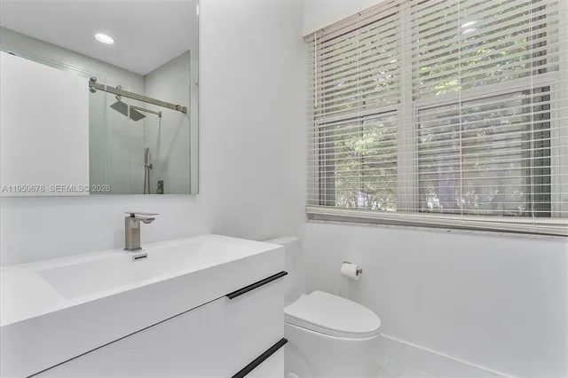 $13,000 | 21301 Northeast 38th Avenue, Unit 58, Aventura, FL 33180