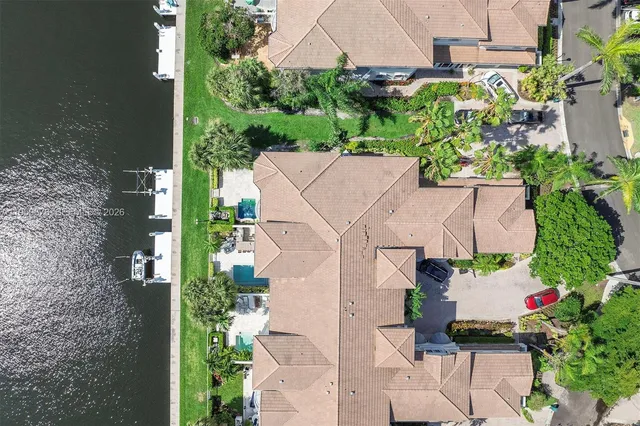 $13,000 | 21301 Northeast 38th Avenue, Unit 58, Aventura, FL 33180