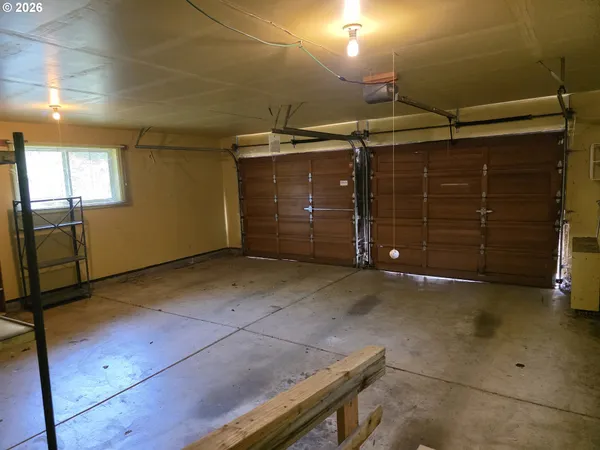 $350,000 | 1653 Ardendale Lane, Eugene, OR 97405
