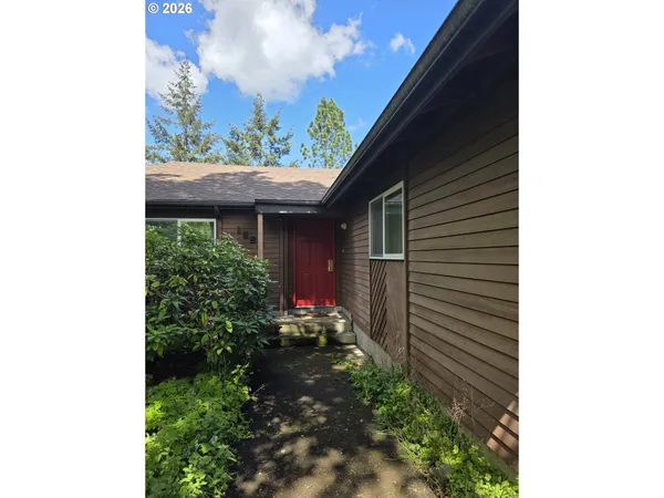 $350,000 | 1653 Ardendale Lane, Eugene, OR 97405