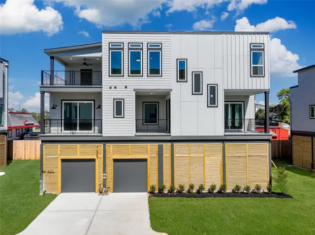 $754,990 | 4404 Anthony Court Lane, Seabrook, TX 77586