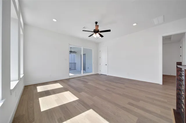 $754,990 | 4404 Anthony Court Lane, Seabrook, TX 77586