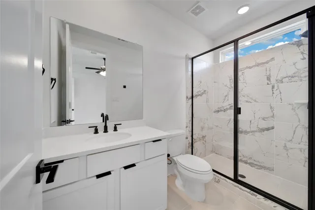 $754,990 | 4404 Anthony Court Lane, Seabrook, TX 77586