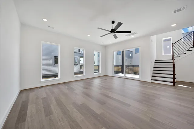 $754,990 | 4404 Anthony Court Lane, Seabrook, TX 77586