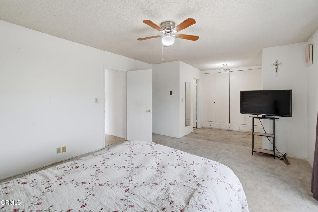 1341 Edgewood Way, Unit 23 Oxnard, CA 93030 - Photo 25 of 39
