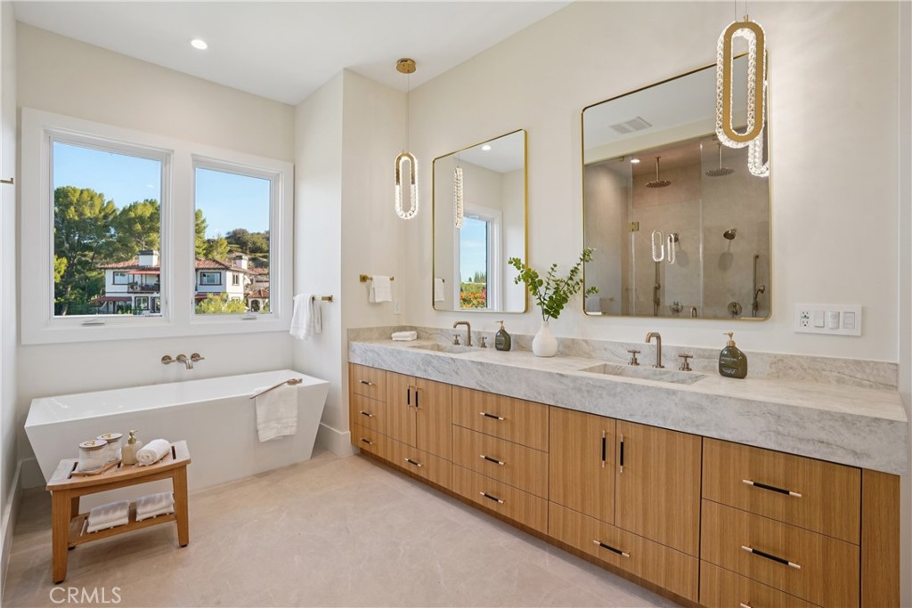 17354 Toquet Drive Encino, CA 91316 - Photo 49 of 75 Gallery Image 49