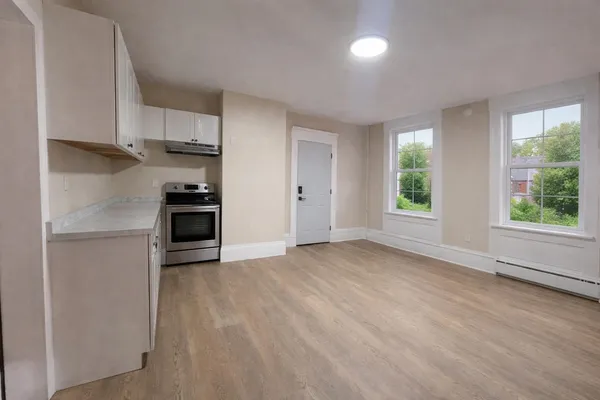 $1,650 | 155 South Main Street, Unit 3, Franklin, NH 03235