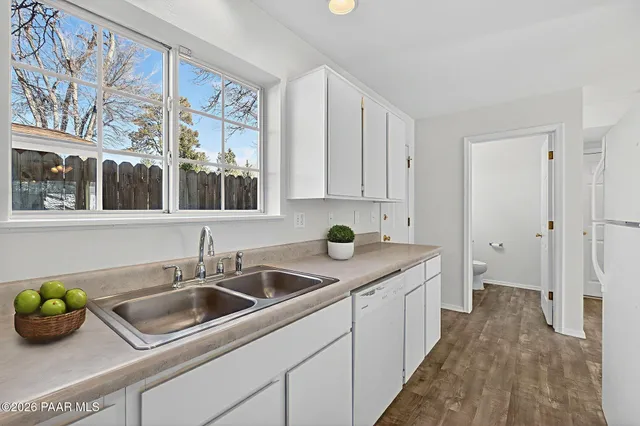 $350,000 | 741 Gail Gardner Way, Unit B, Prescott, AZ 86305