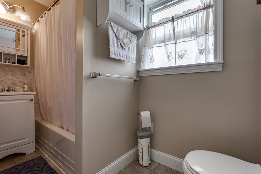 1383 Providence Road, Unit 1383 Northbridge, MA 01588 - Photo 13 of 22