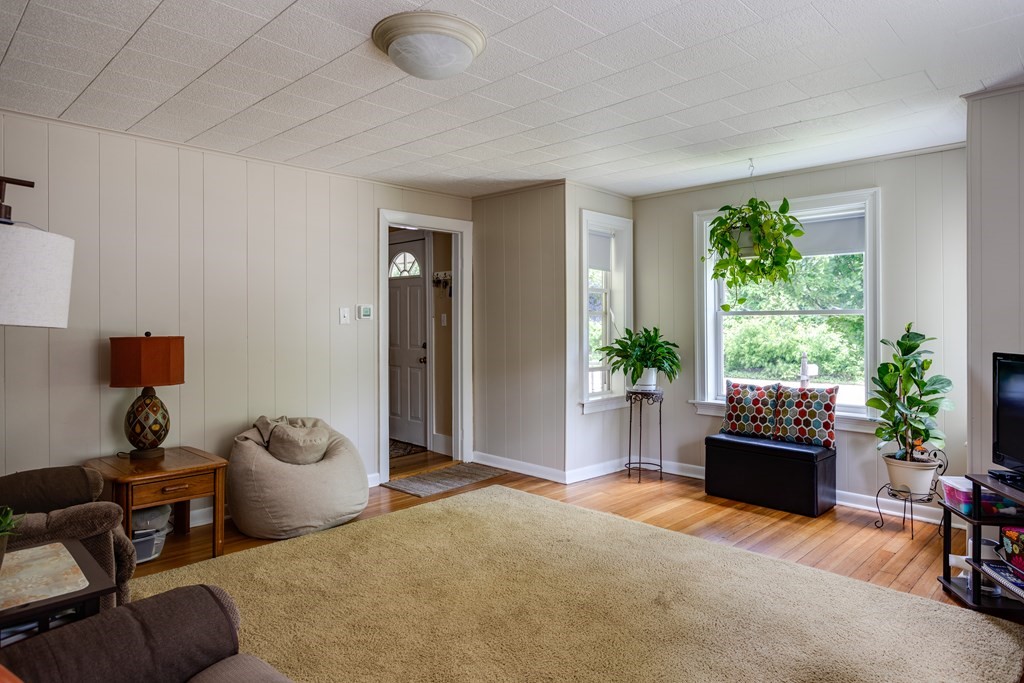 1383 Providence Road, Unit 1383 Northbridge, MA 01588 - Photo 8 of 22