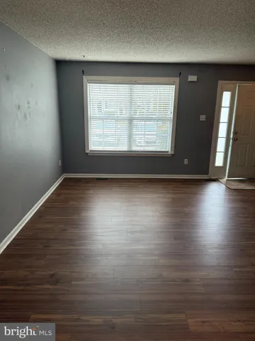 $2,200 | 3002 Creekside Court, Unit 40, Warrington, PA 18976