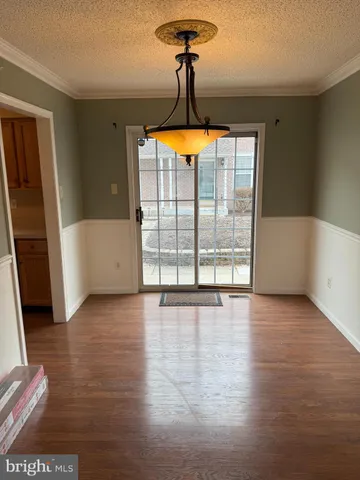 $2,200 | 3002 Creekside Court, Unit 40, Warrington, PA 18976