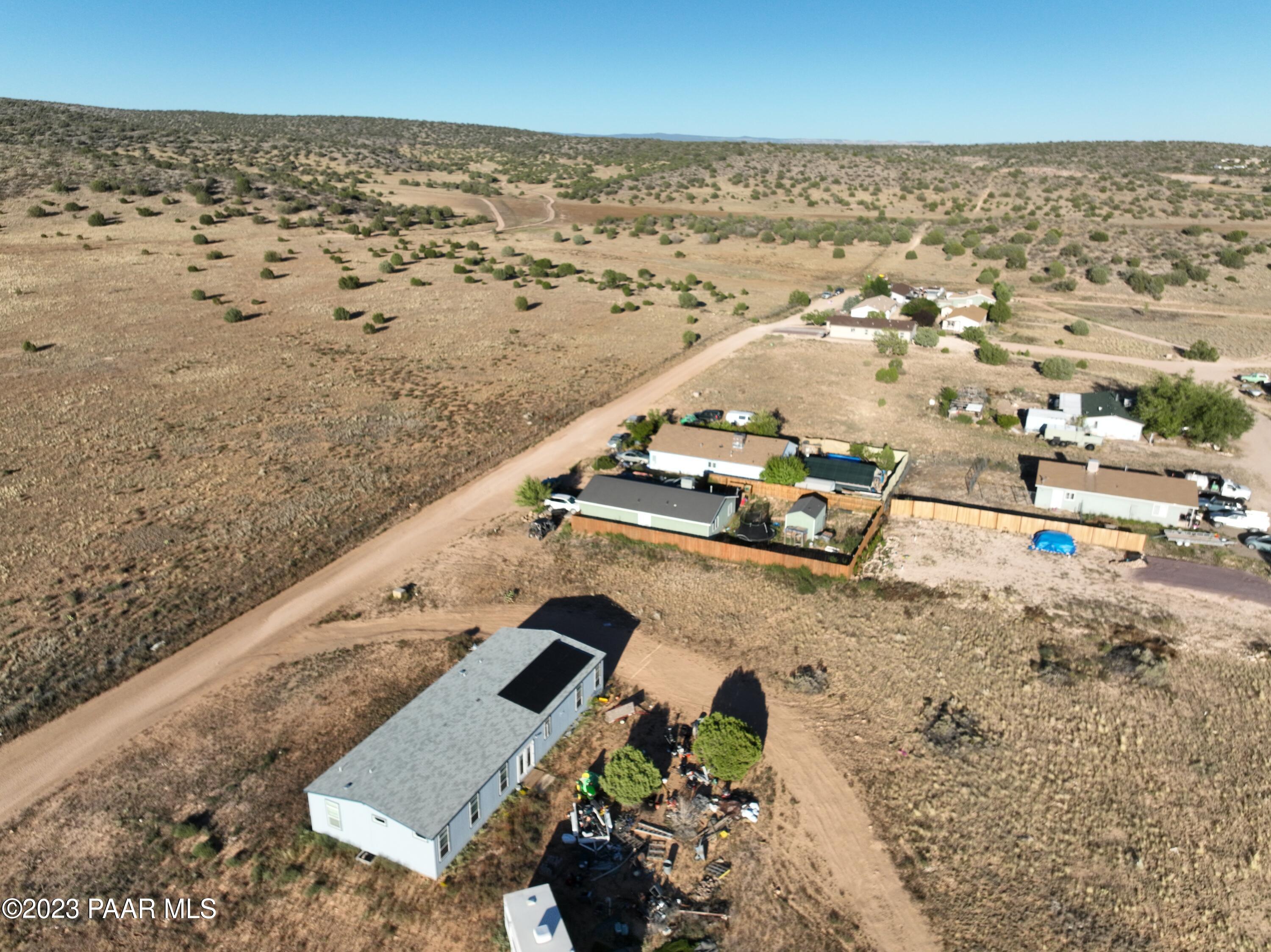 351 East Ahonen Road Paulden, AZ 86334 - Photo 14 of 21 15