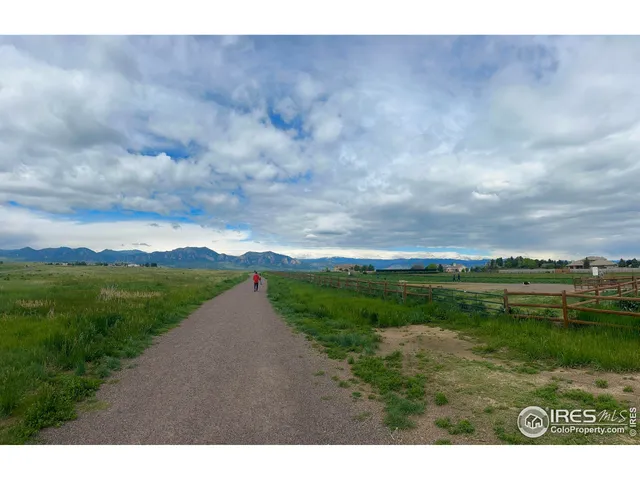 $450,000 | 1006 Honeysuckle Lane, Louisville, CO 80027