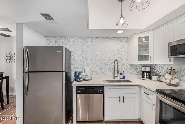 $2,595,000 | 117 West 10th Street, Tempe, AZ 85281