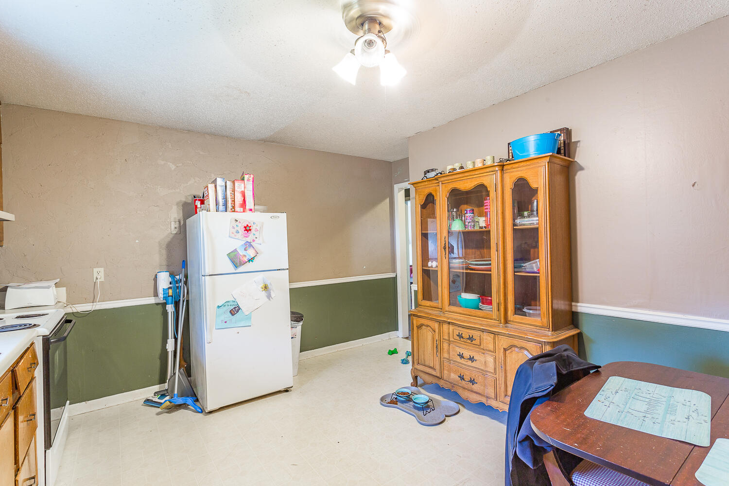 294-296 Mcafee Road Rossville, GA 30741 - Photo 14 of 26 294 Kitchen