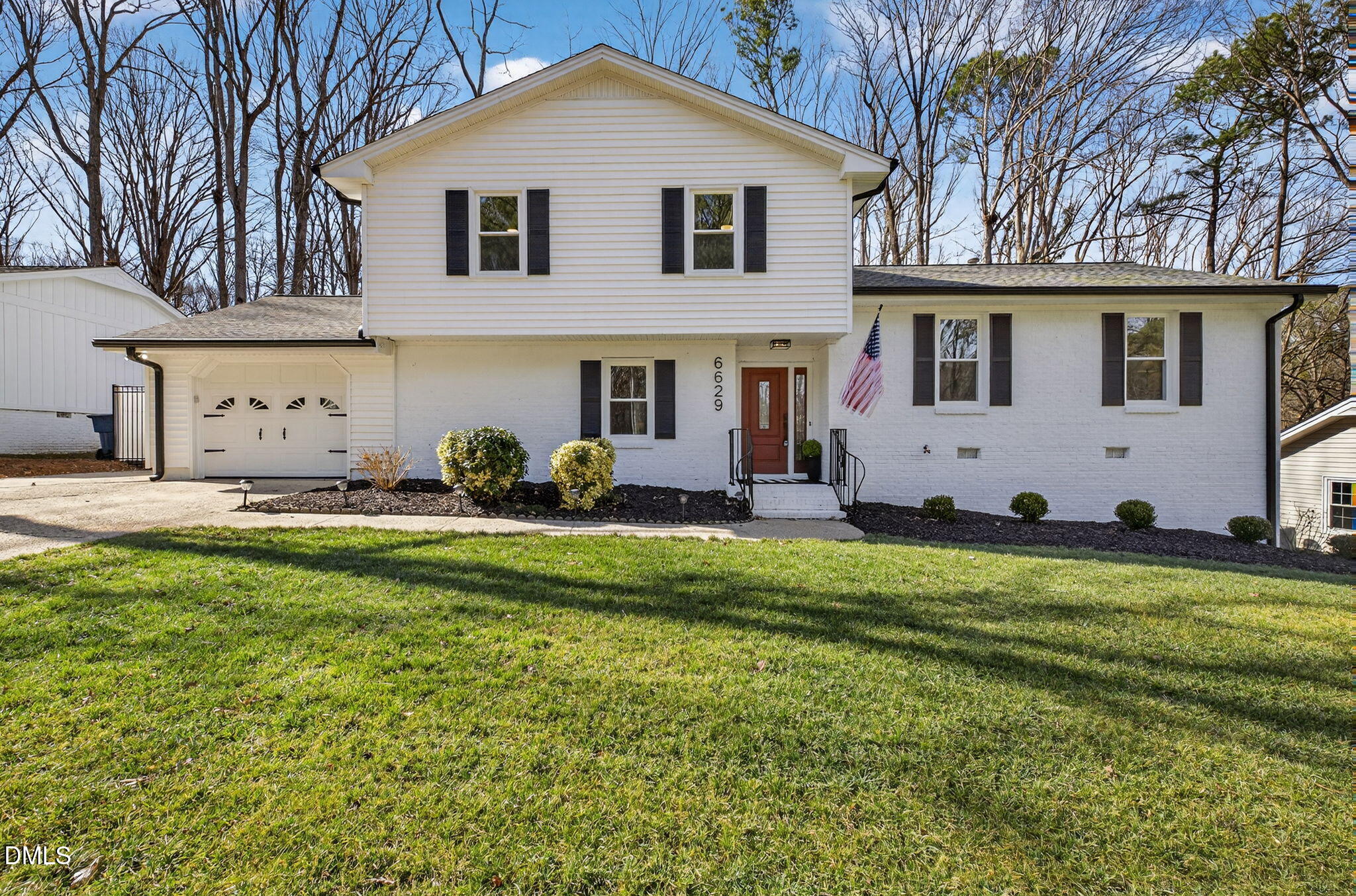 6-web-or-mls-6629 Suburban-6