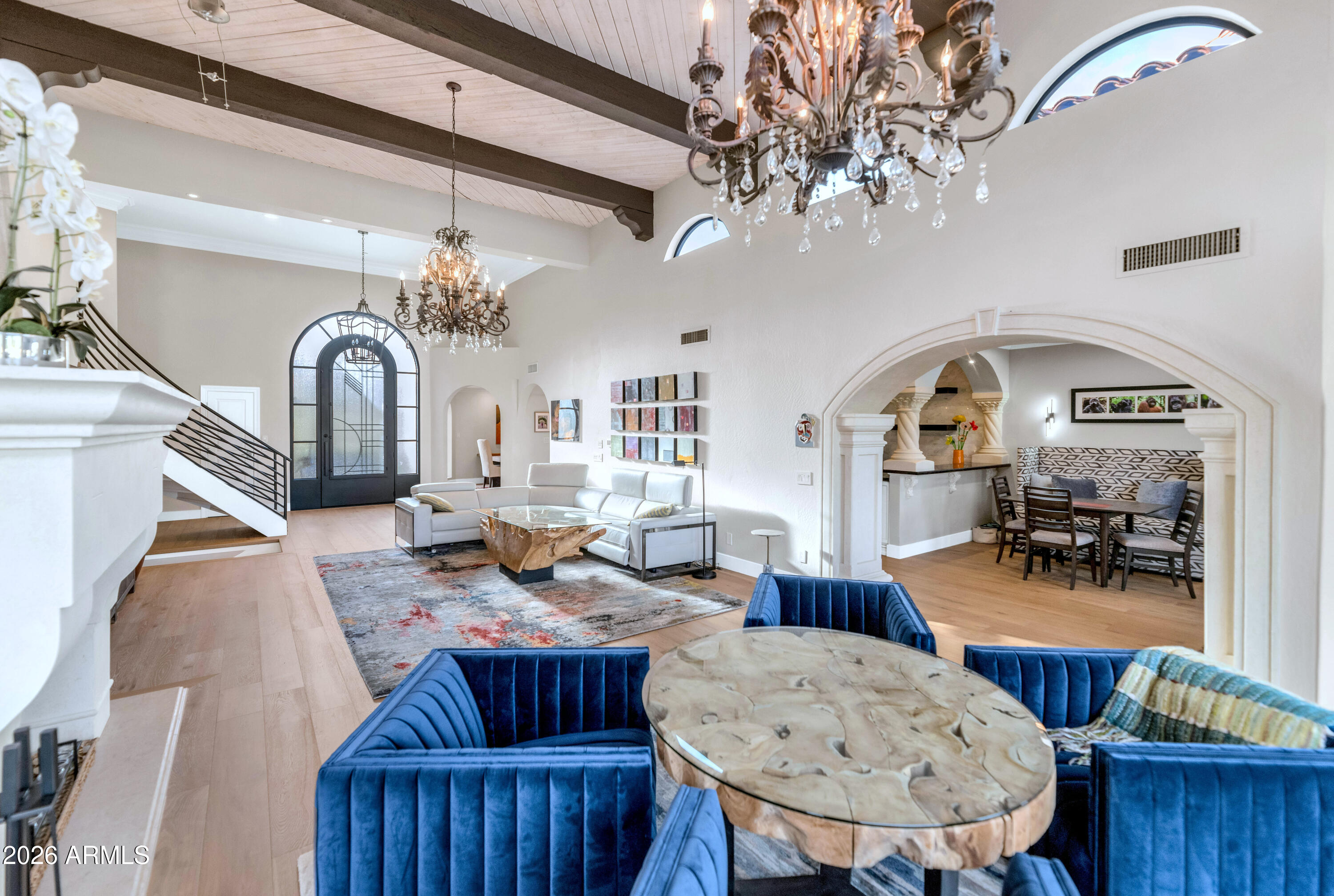 8638 North 84th Street Scottsdale, AZ 85258 - Photo 8 of 49 Living Room/Family Room