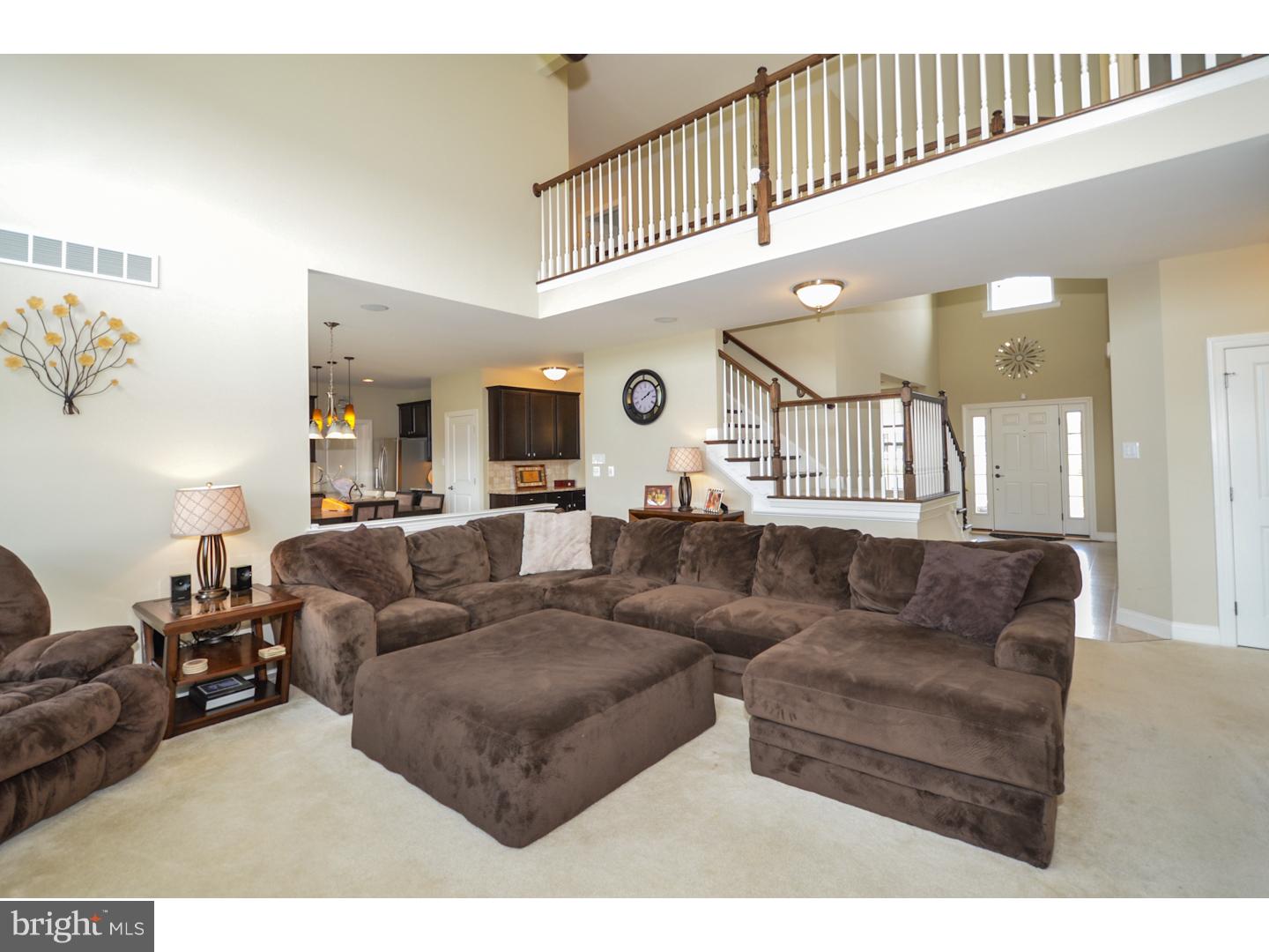 359 Meadow Lane Telford, PA 18969 - Photo 6 of 25 Family Room