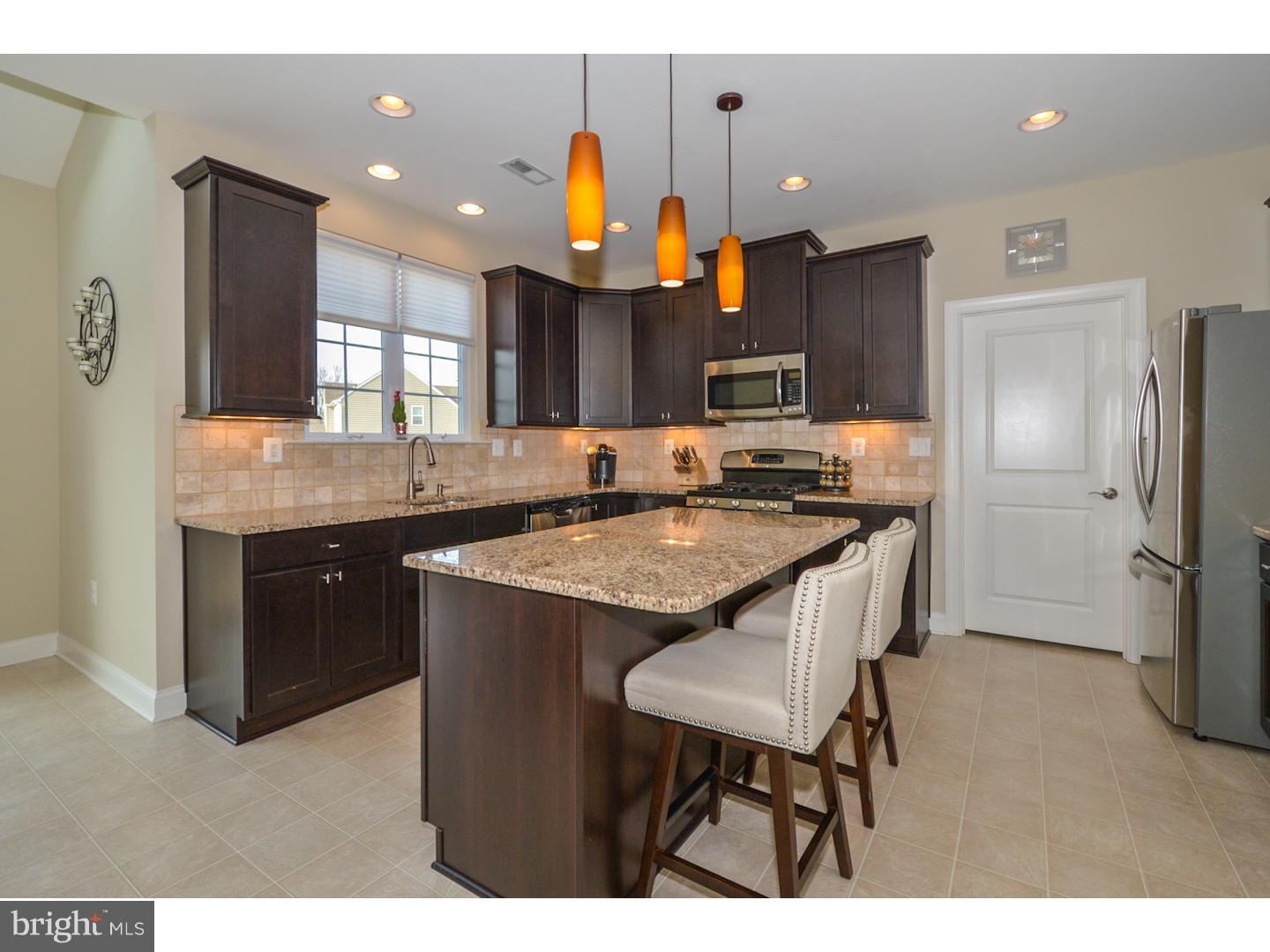 359 Meadow Lane Telford, PA 18969 - Photo 8 of 25 Kitchen