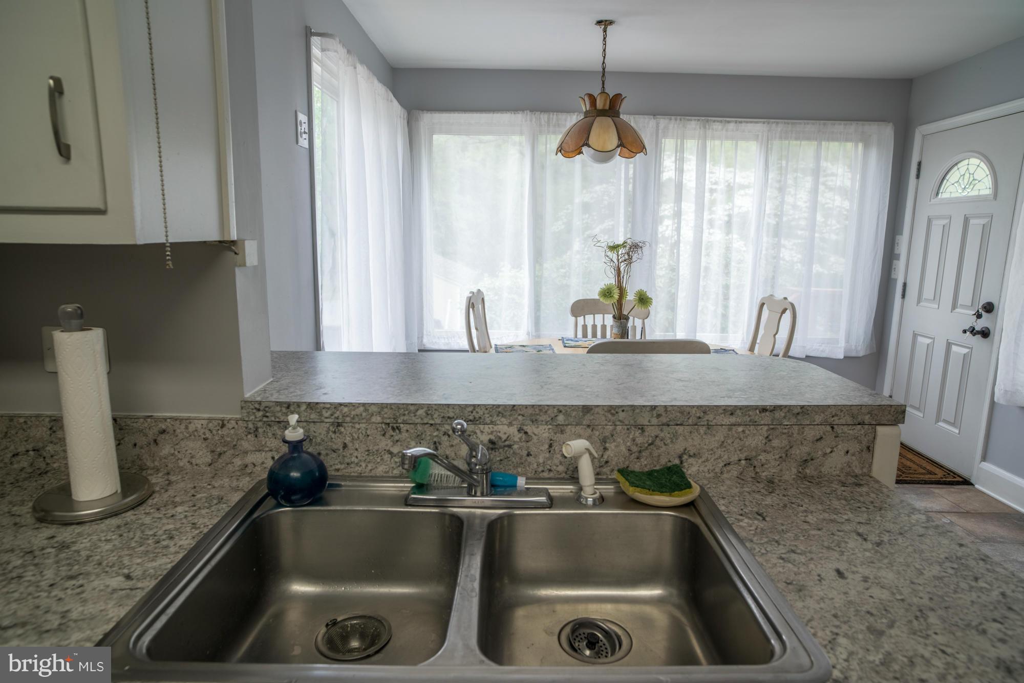 209 Wampler Road Baltimore, MD 21220 - Photo 13 of 30 Kitchen