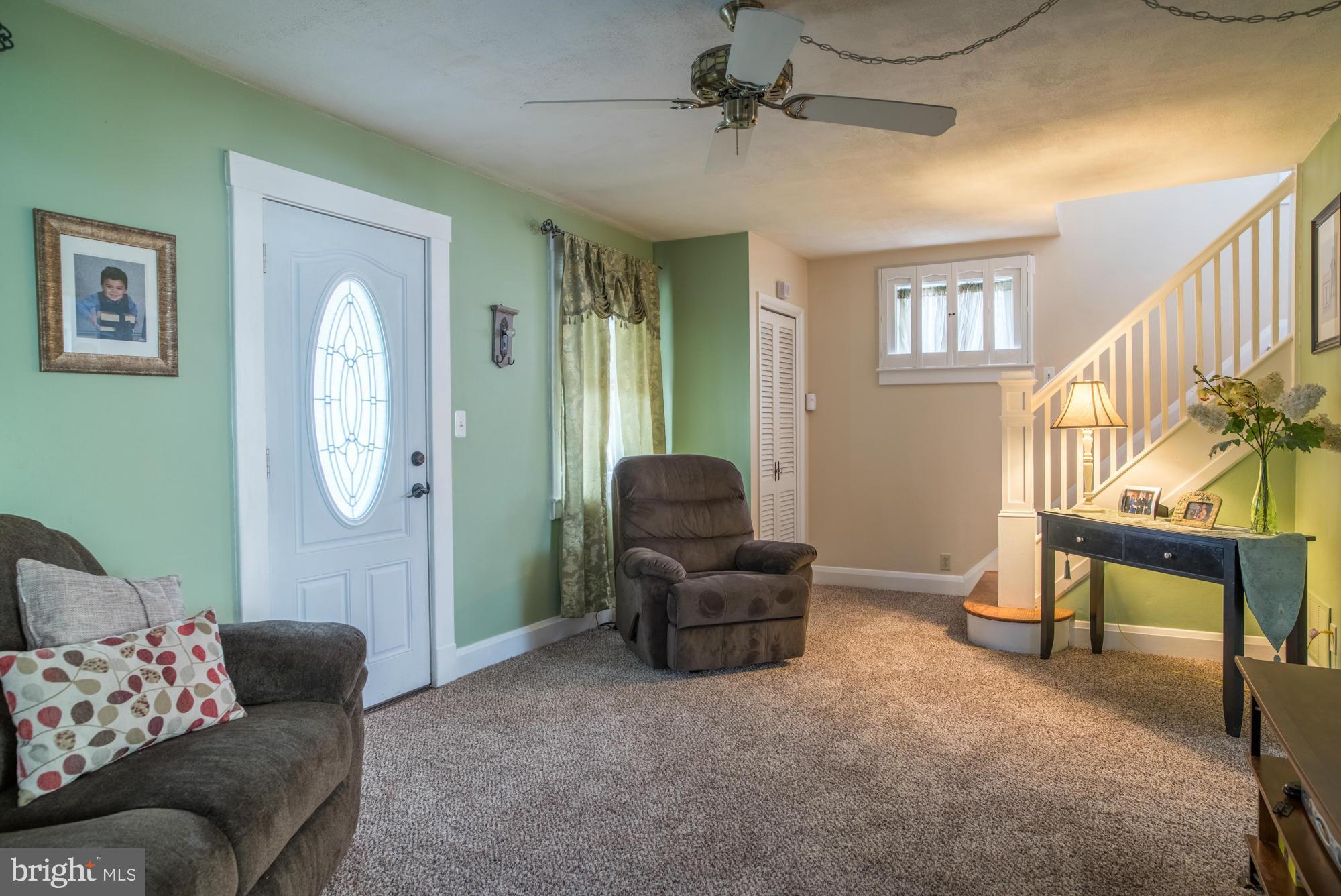 209 Wampler Road Baltimore, MD 21220 - Photo 6 of 30 Living Room
