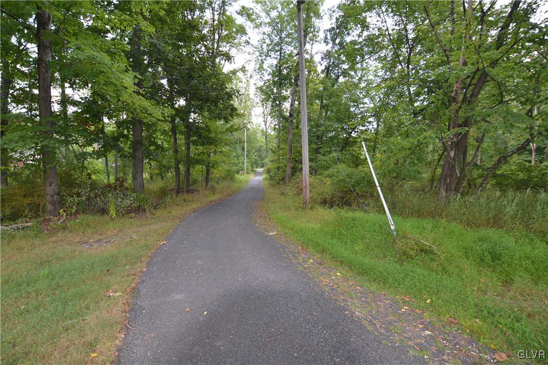 805 5 Points Richmond Road Bangor, PA 18013 - Photo 5 of 21