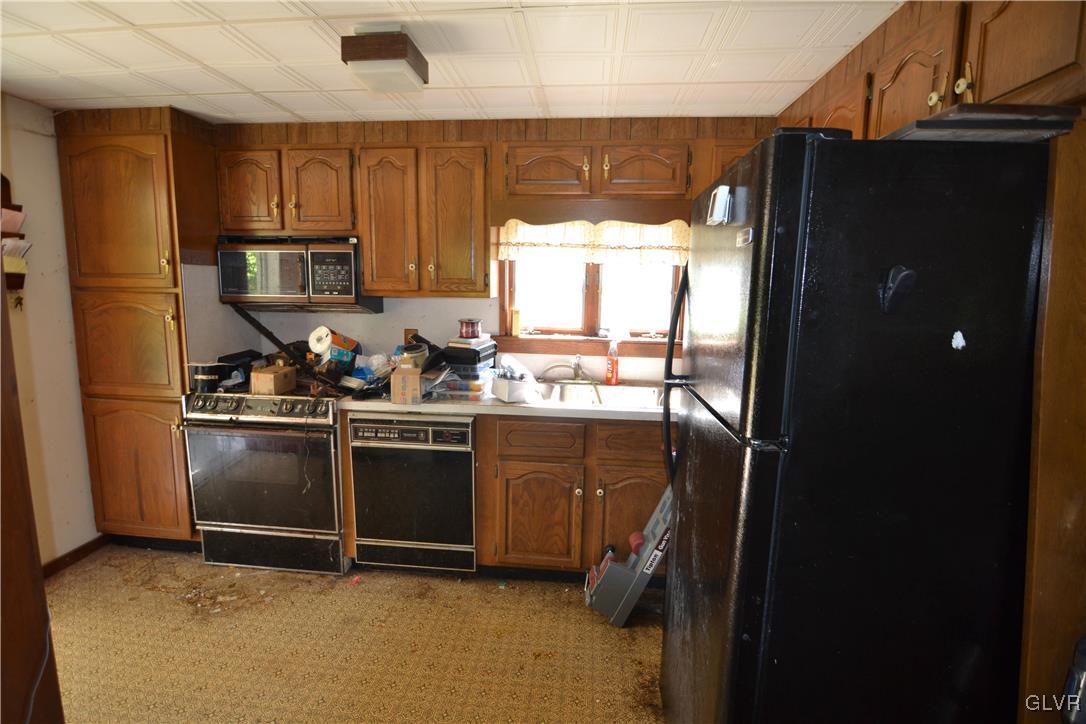 805 5 Points Richmond Road Bangor, PA 18013 - Photo 8 of 21