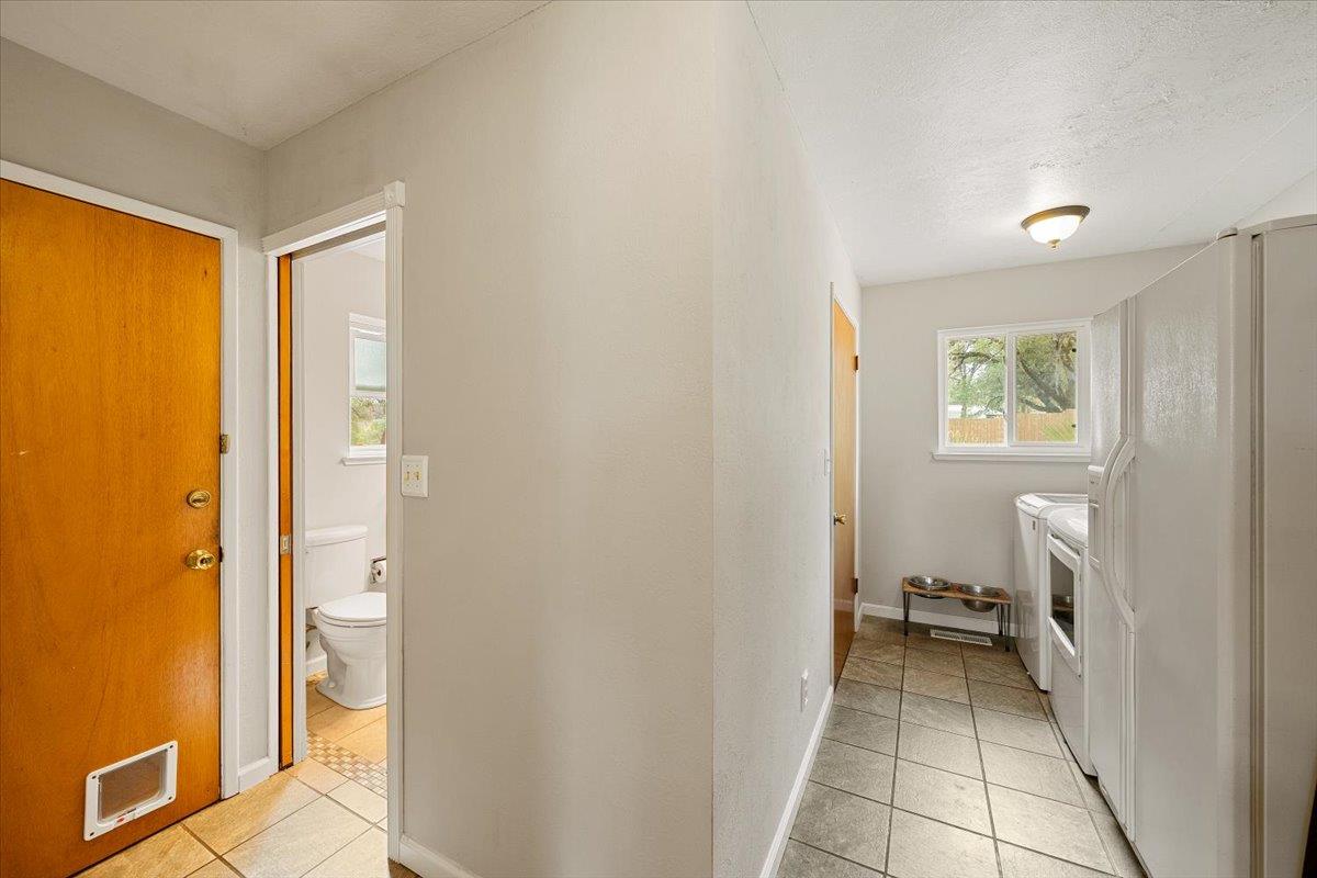 2540 Muir Court Cool, CA 95614 - Photo 29 of 97 a bathroom with a sink and a toilet