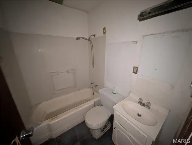 $55,000 | 310 East 5th Street, Cahokia, IL 62206