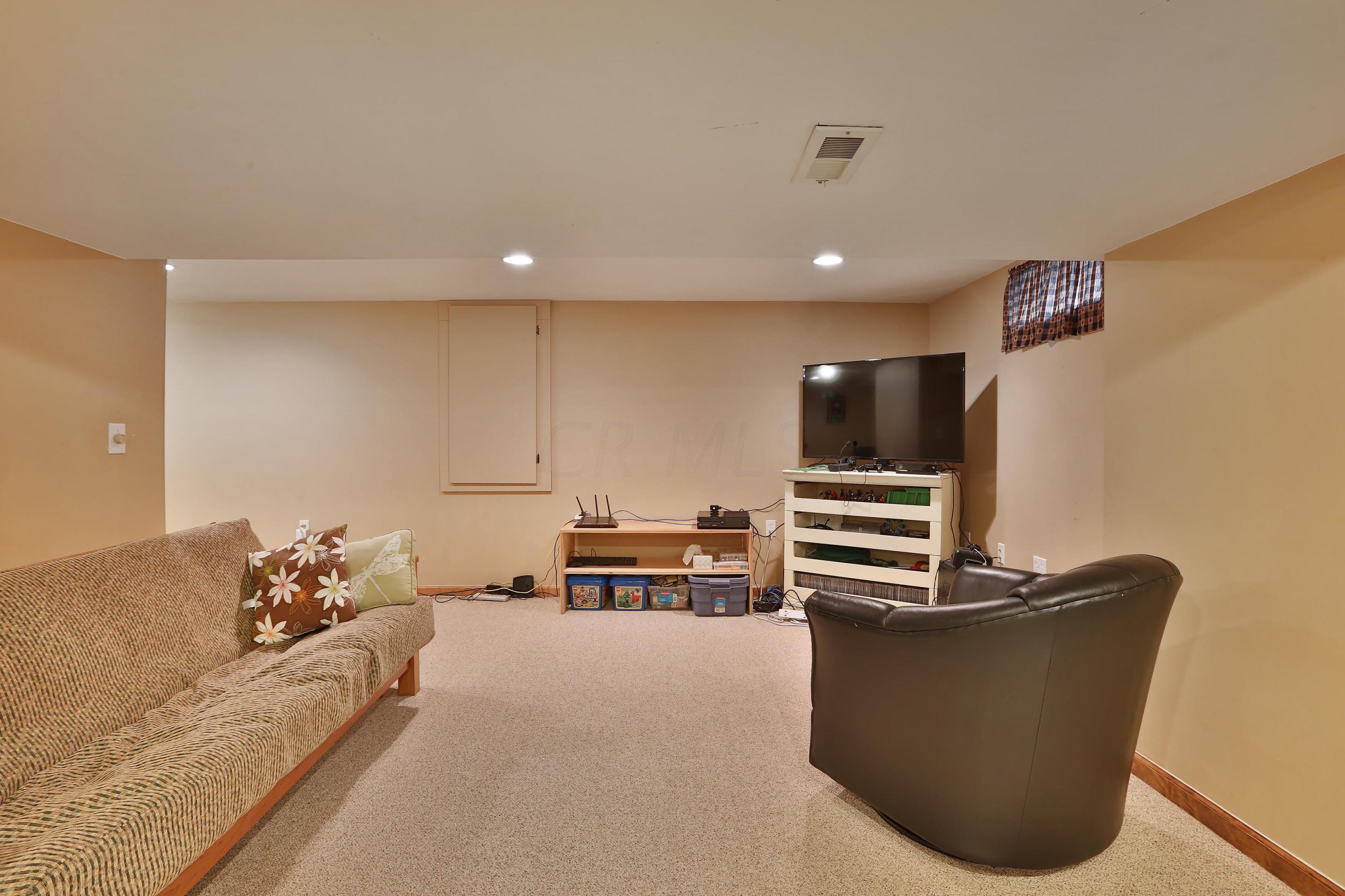 24 Ravine Road Powell, OH 43065 - Photo 26 of 31 Gallery Image 26
