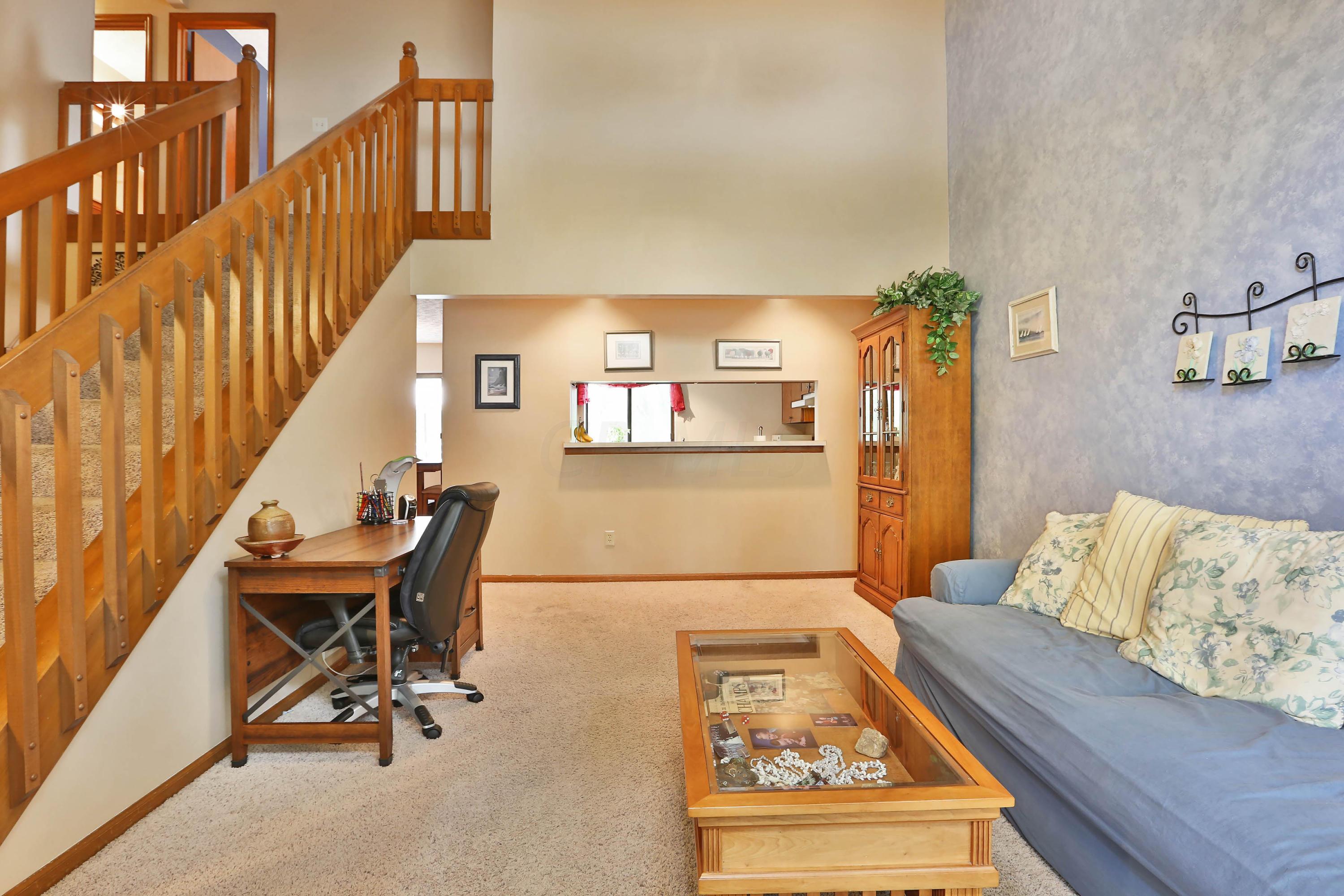 24 Ravine Road Powell, OH 43065 - Photo 4 of 31 Gallery Image 4