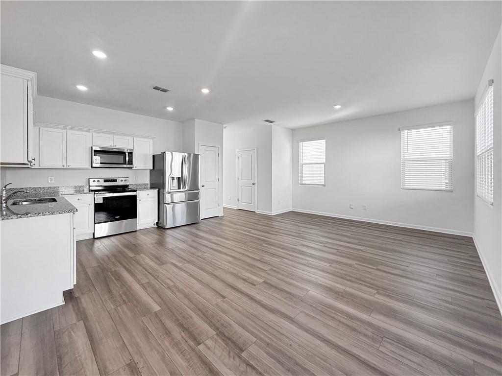 3523 Condor Court Atlanta, GA 30331 - Photo 7 of 23