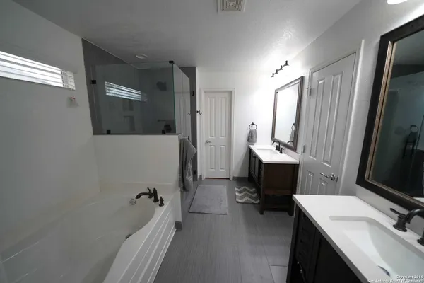 $1,750 | 1369 Wagon Wheel, Schertz, TX 78154