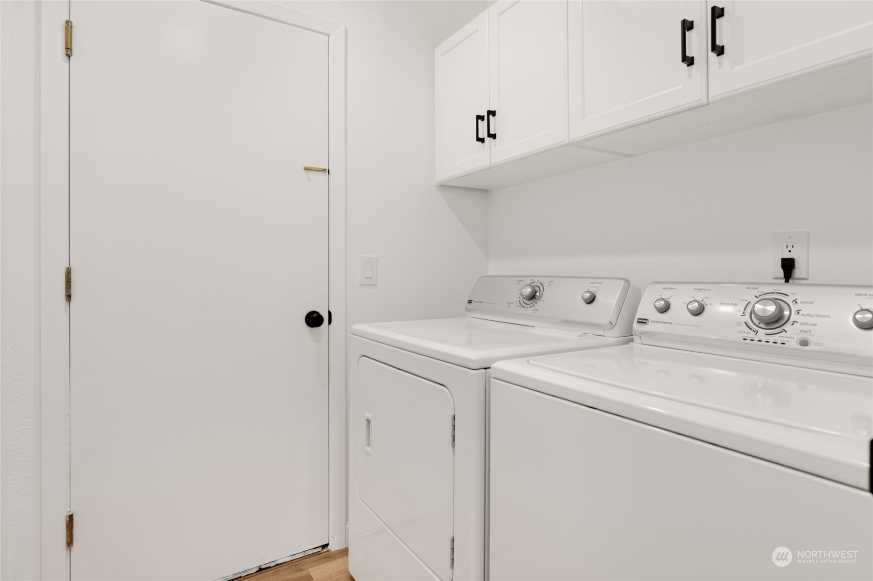 2409 180th Street Southeast Bothell, WA 98012 - Photo 27 of 40 a utility room with dryer and washer